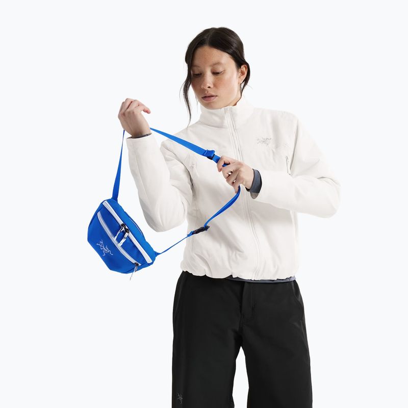 Saszetka nerka Arcteryx Mantis 1 1,5 l fluidity/alpine blue 4