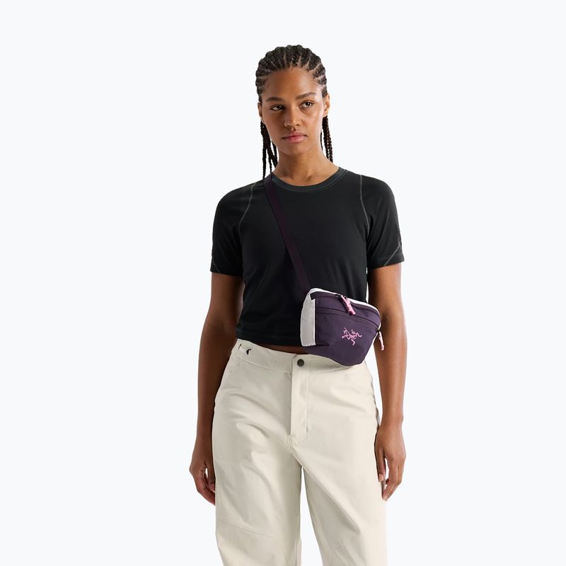 Saszetka nerka Arcteryx Mantis 1 1,5 l cosmic bloom 5