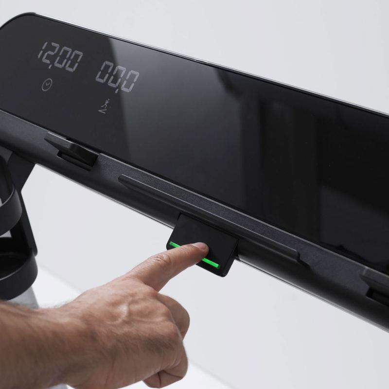 Bieżnia elektryczna Technogym MyRun black 7