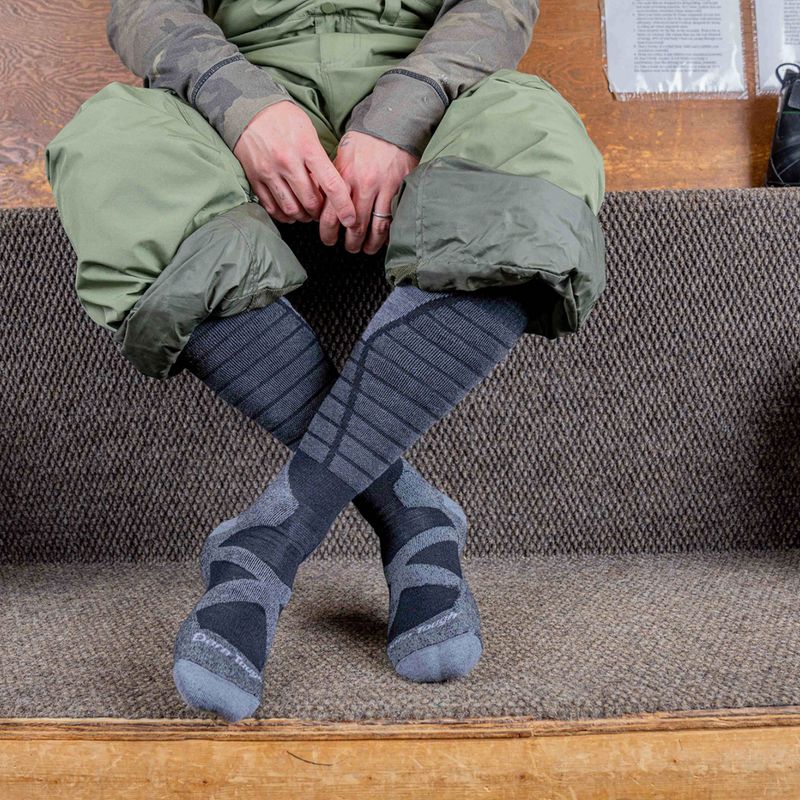 Skarpety męskie Darn Tough Function X OTC Midweight with Cushion w/ Padded Shin black 6