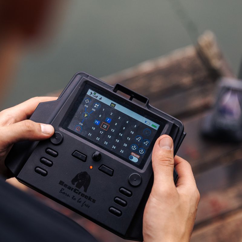 Łódka zanętowa BearCreeks iPilot40 z GPS Autopilot System + Echosonda BC202 camou IPILOT40.CAMOU 7
