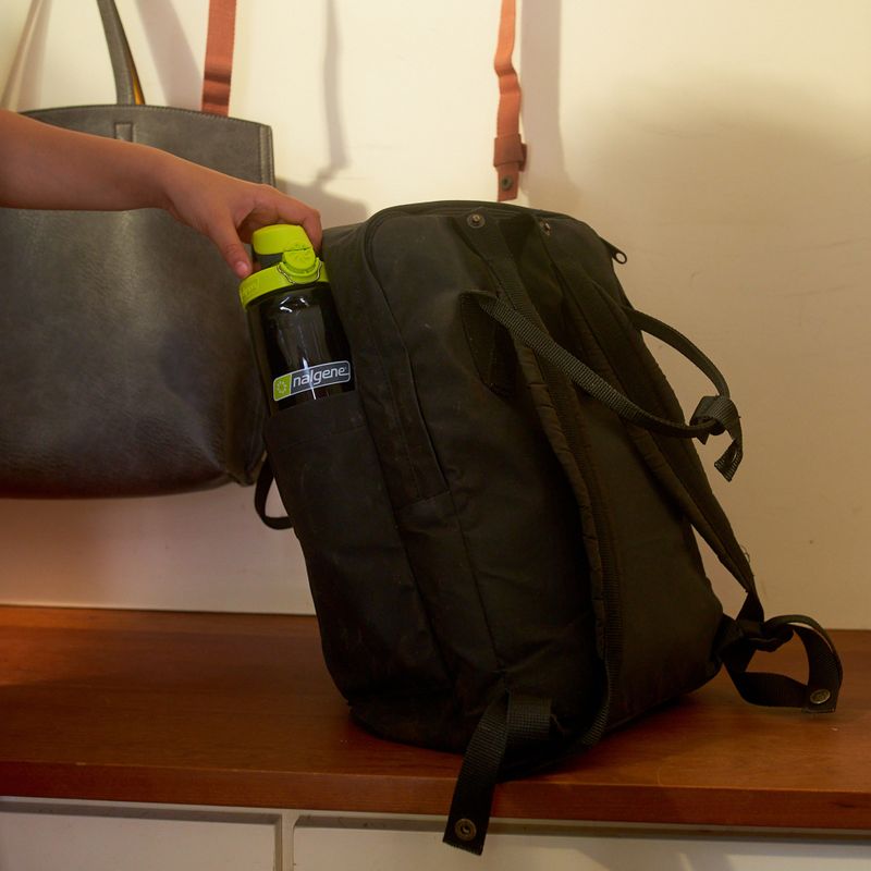 Butelka turystyczna Nalgene On The Fly 740 ml charcoal/lime cap 7