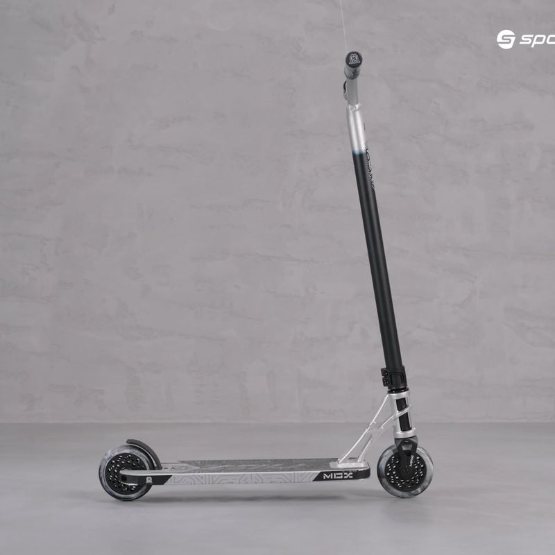 Hulajnoga freestylowa MGP MGX E1 Extreme silver/black 5
