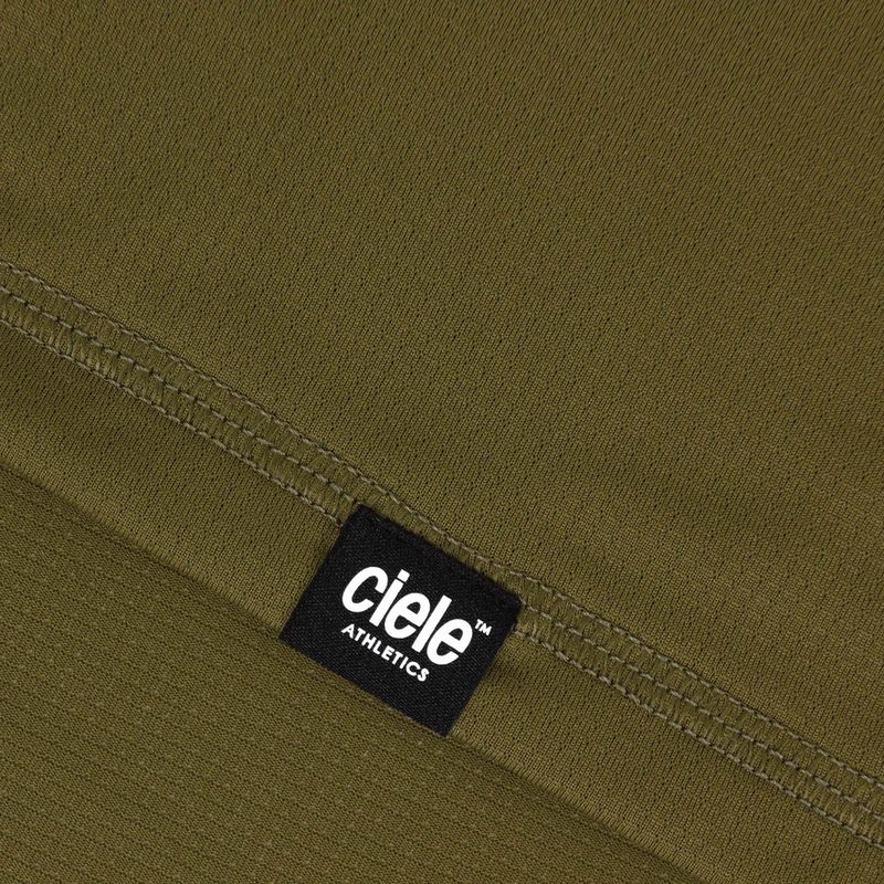 Komin Ciele Athletics FSTCollar terrain 2