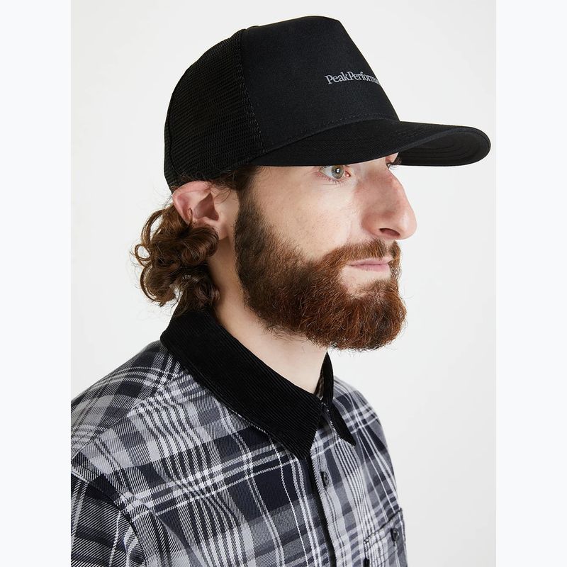 Czapka z daszkiem Peak Performance PP Trucker Cap black 2