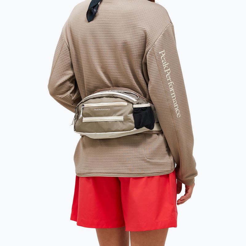 Saszetka nerka Peak Performance Trail Hip avid beige 5