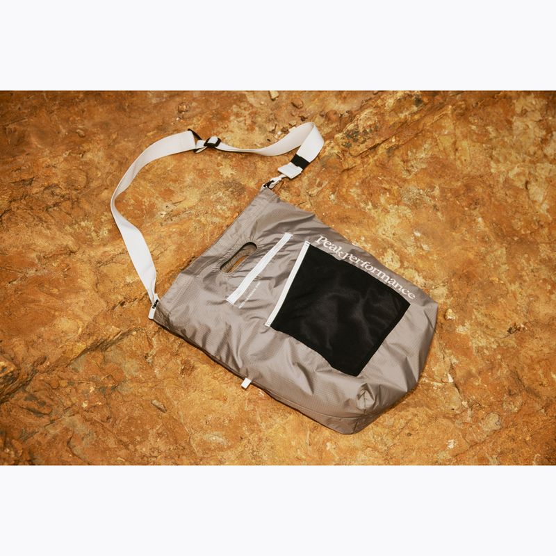 Torba Peak Performance Street Shopper 16l avid beige 5