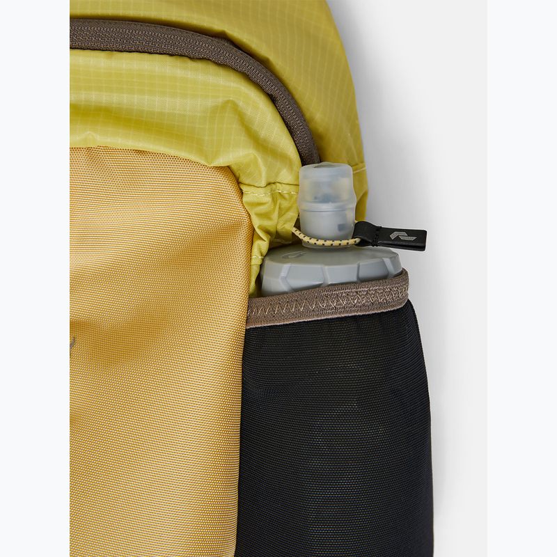Saszetka nerka Peak Performance Outdoor Slingbag 4,5 l alpine harvest/Icy citrus 4