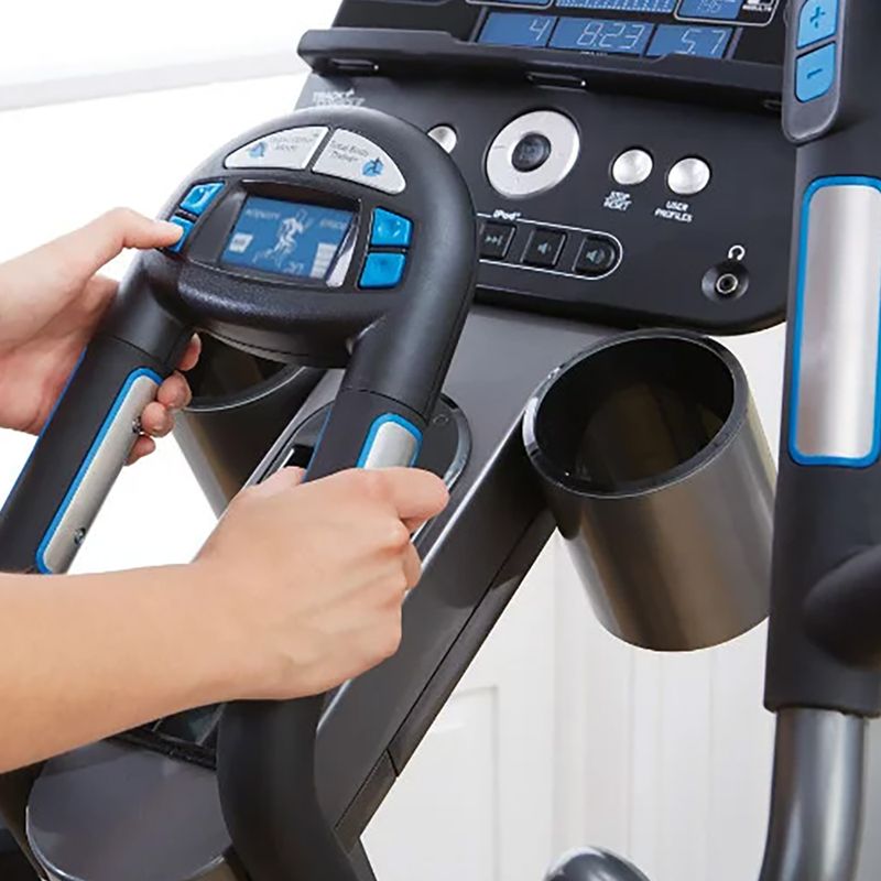 Orbitrek Life Fitness E5 Track 5