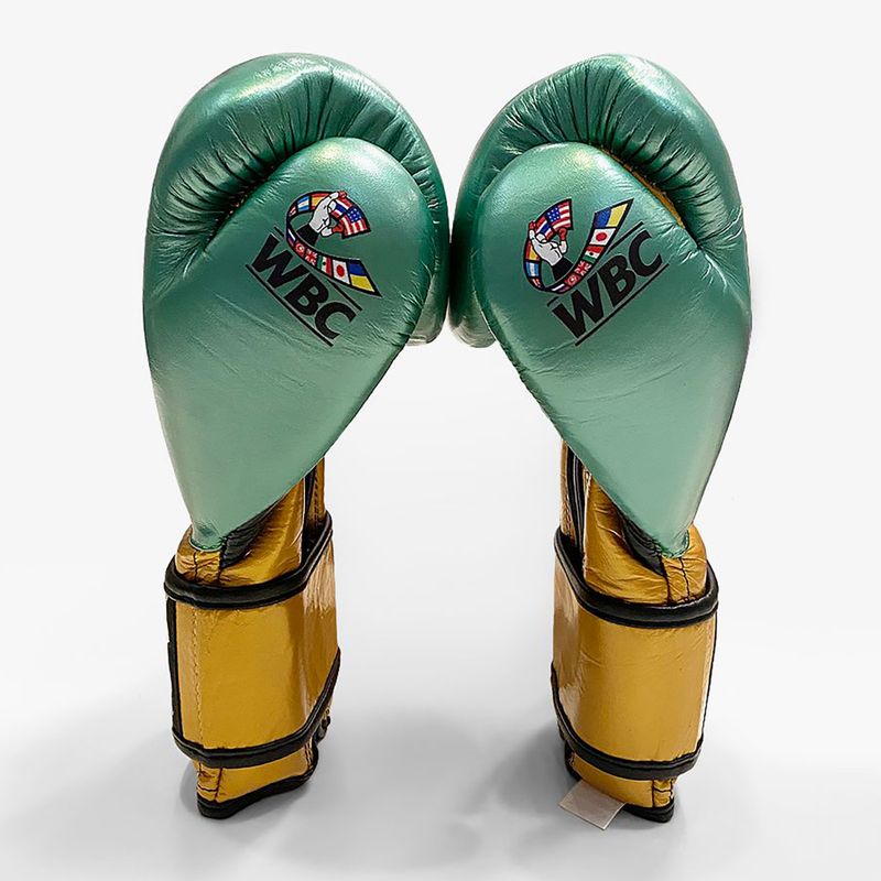 Rękawice bokserskie Cleto Reyes Velcro Sparring metalic green/gold wbc 2