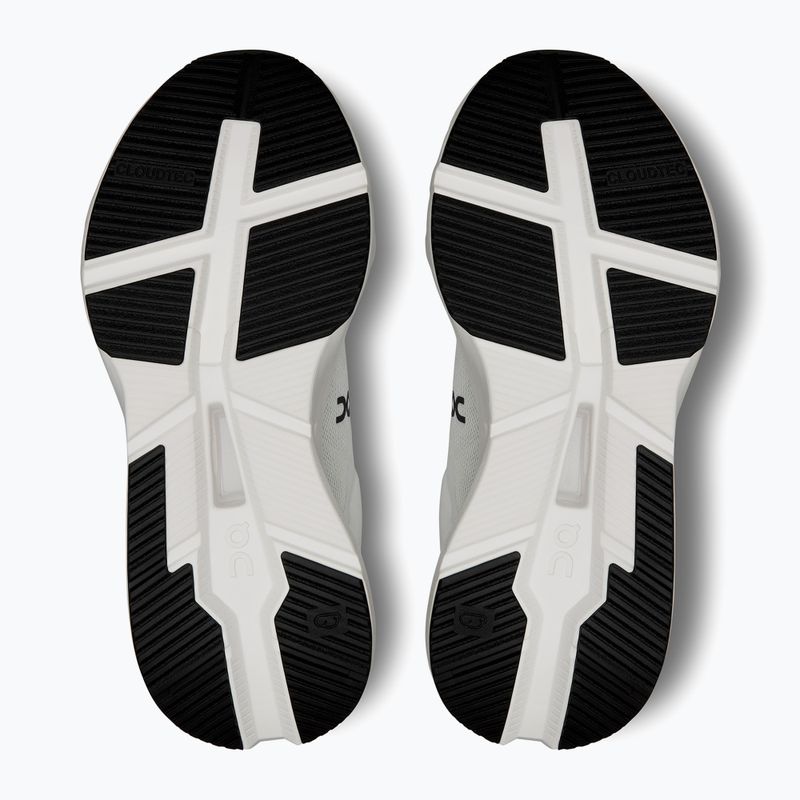 Buty treningowe damskie On Cloudnova X white/black 5