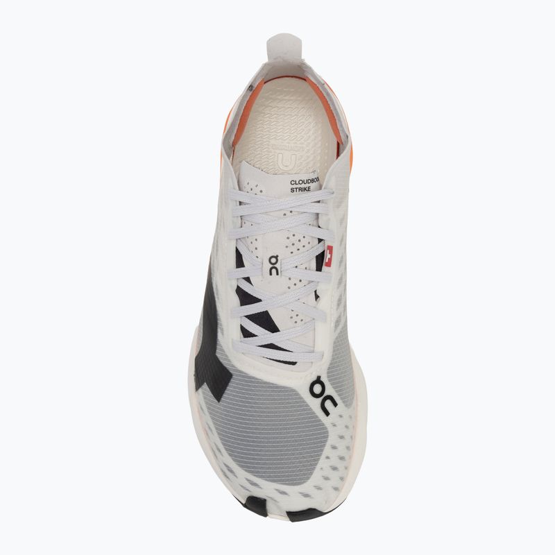 Buty do biegania damskie On Running Cloudboom Strike white/black 5