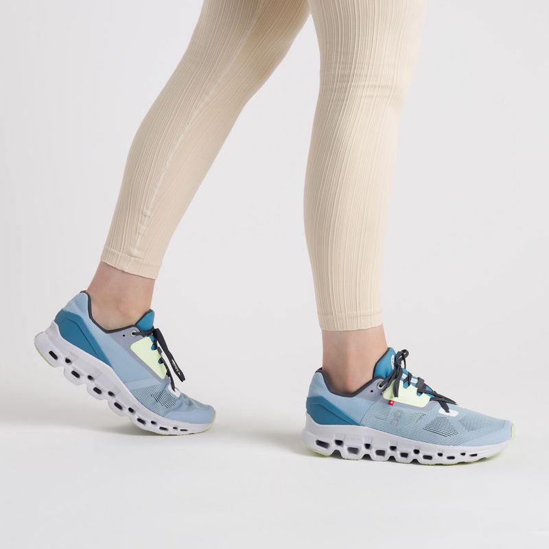 Buty do biegania damskie On Cloudstratus chambray/lavender 2