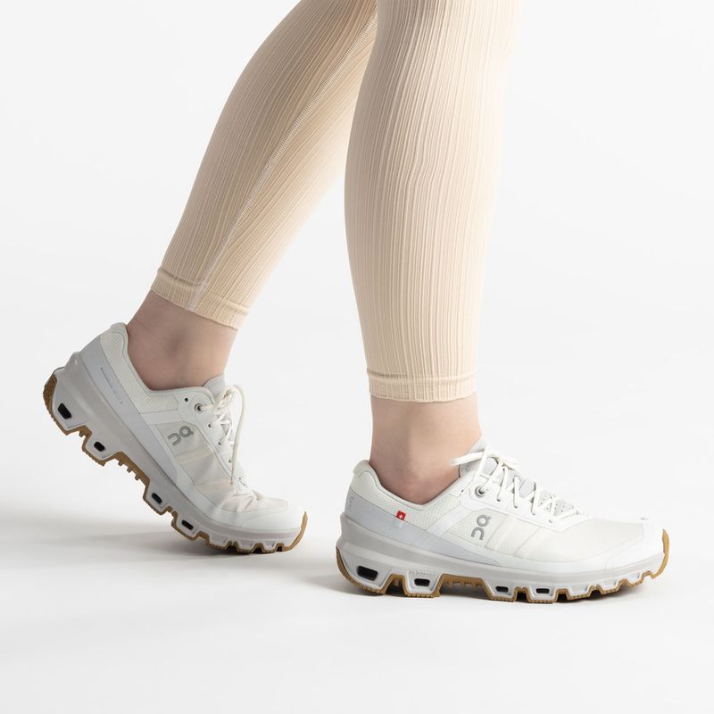 Buty do biegania damskie On Running Cloudventure ice/glacier 2