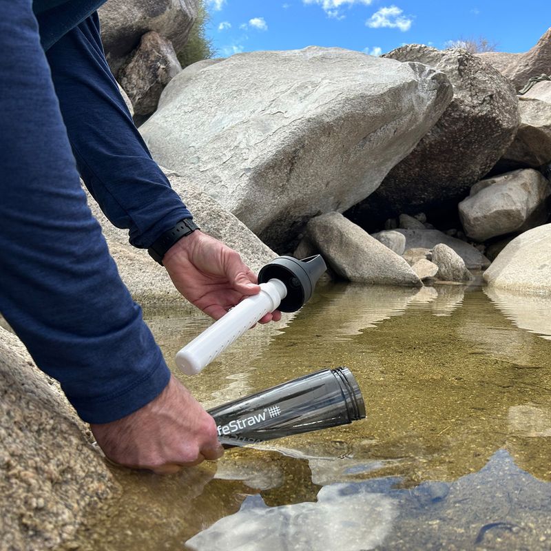Butelka turystyczna Lifestraw Go 2.0 z filtrem 1 l  black 5
