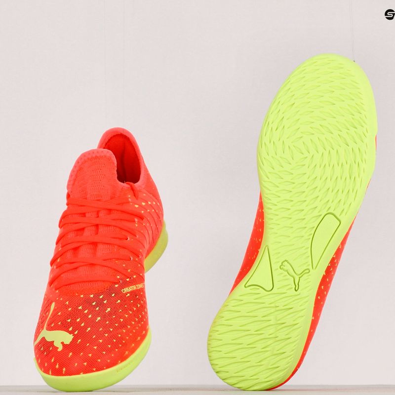 Buty piłkarskie męskie PUMA Future Z 4.4 IT fiery coral/fizzy light/puma black/salmon 10