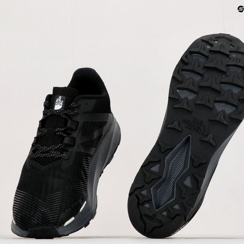 Buty do biegania męskie The North Face Vectiv Eminus black/white 17