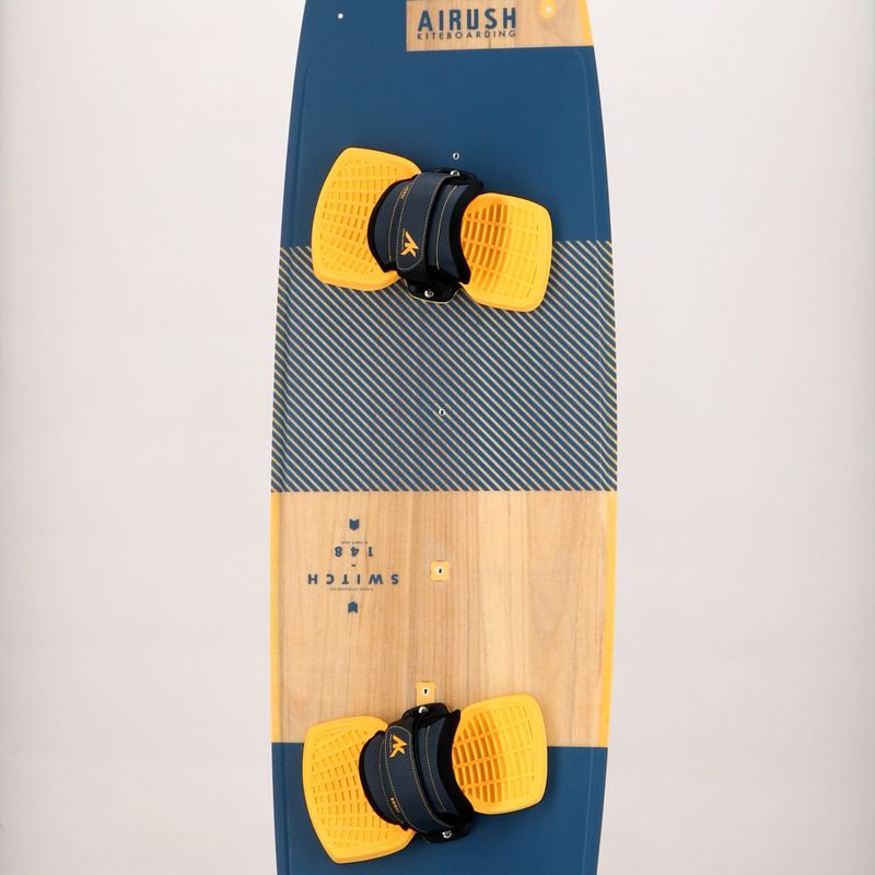 Deska do kitesurfingu Airush Switch V11 + AK Binding Boost V2 8