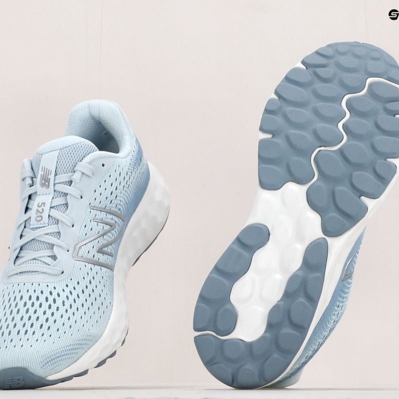 Buty do biegania damskie New Balance Fresh Foam 520 v8 ice blue 18