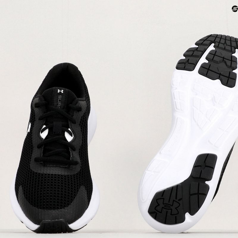 Buty do biegania męskie Under Armour Surge 3 black/white/white 17