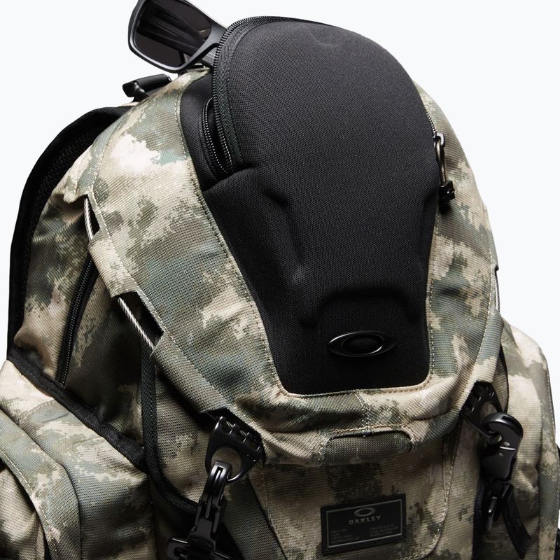 Plecak turystyczny Oakley Kitchen Sink 34 l off/slope camo green 4