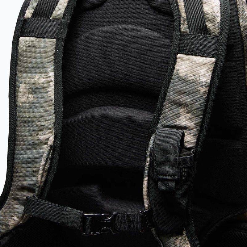 Plecak turystyczny Oakley Kitchen Sink 34 l off/slope camo green 7