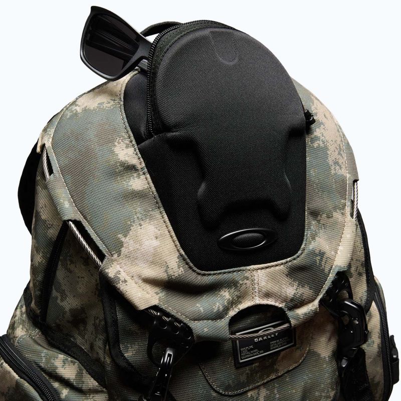 Plecak turystyczny Oakley Bathroom Sink RC 21 l off/slope camo green 4