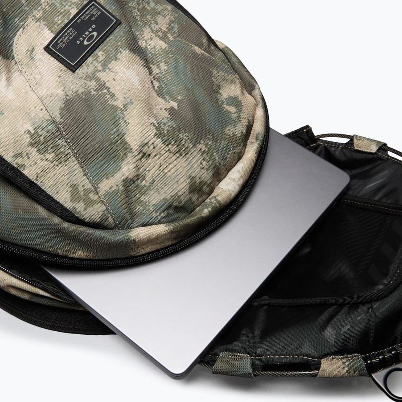 Plecak turystyczny Oakley Bathroom Sink RC 21 l off/slope camo green 6