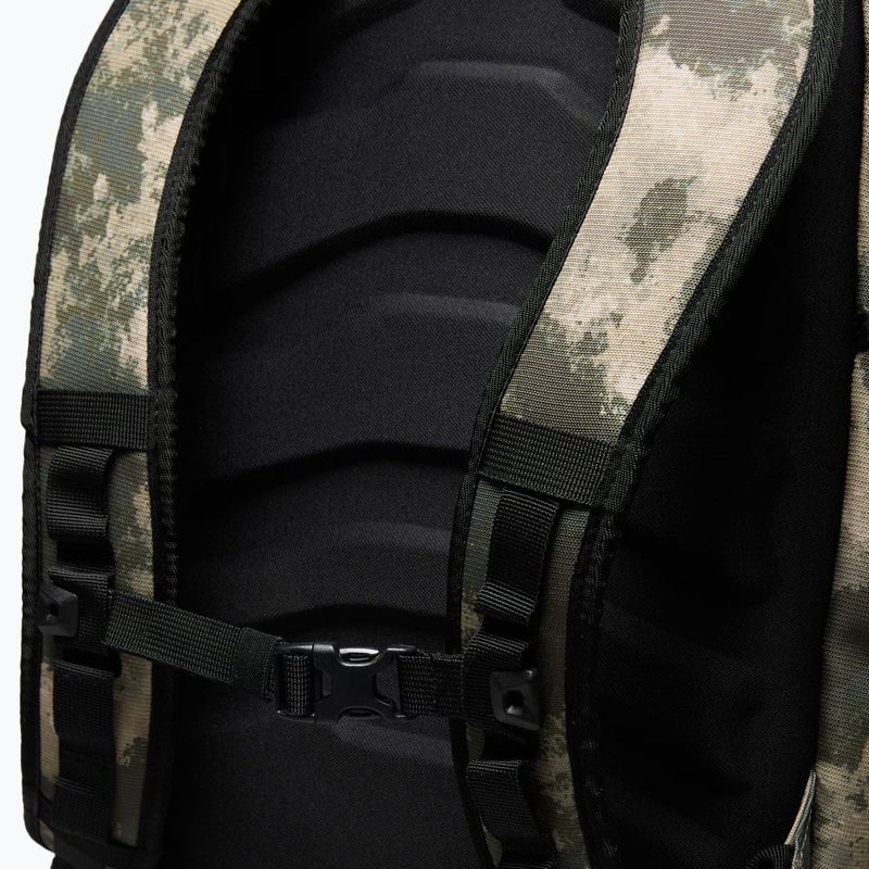 Plecak turystyczny Oakley Bathroom Sink RC 21 l off/slope camo green 7
