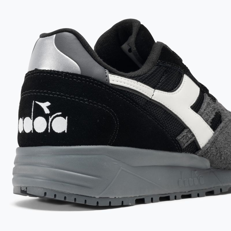 Buty Diadora N902 Hairy Suede black/black 9