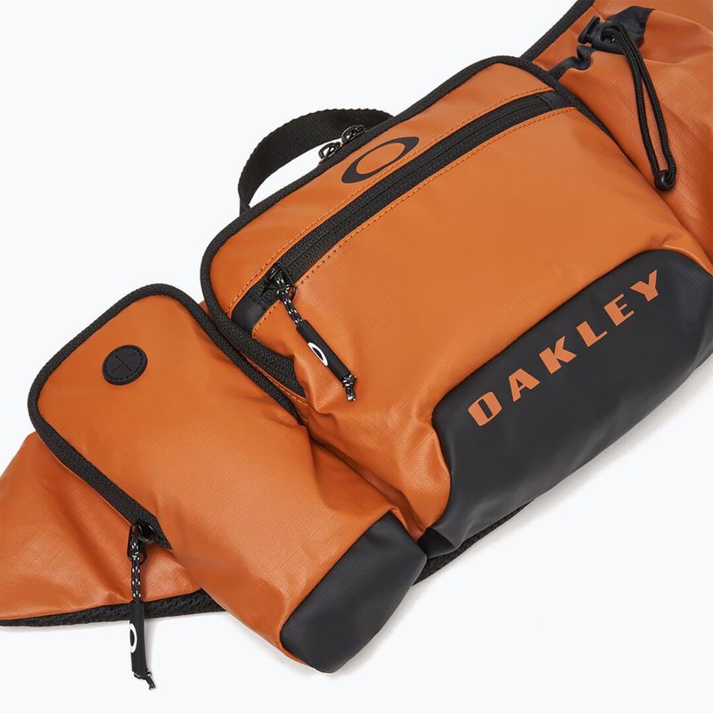 Saszetka nerka Oakley Road Trip RC 4 l ginger 4