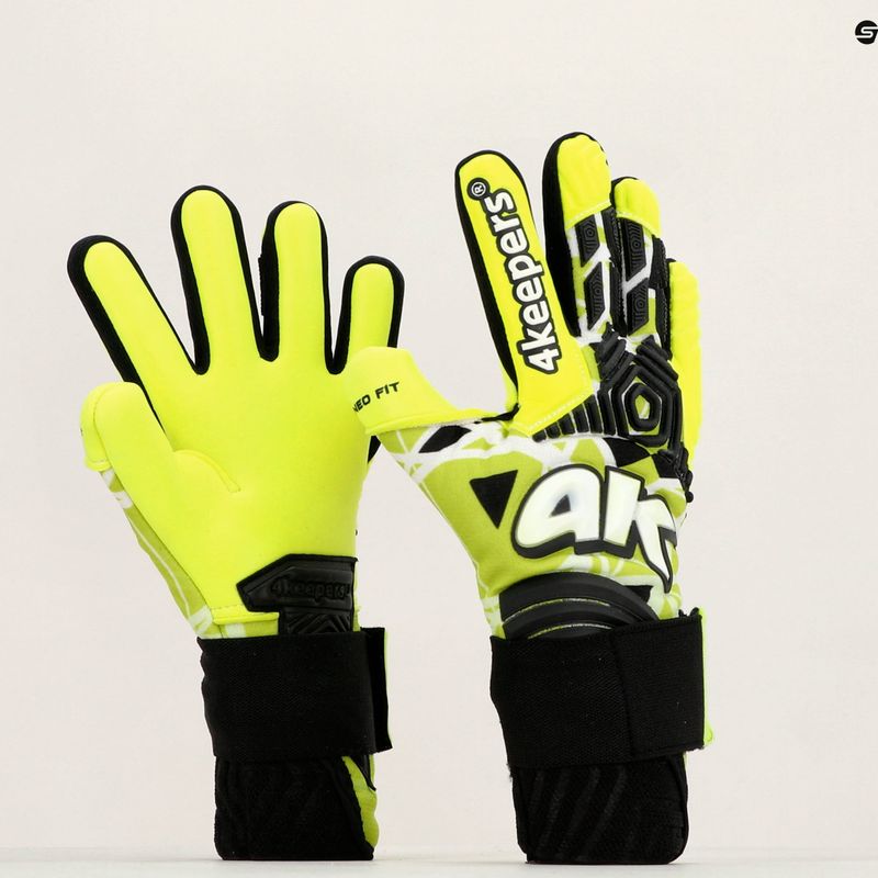 Rękawice bramkarskie dziecięce 4keepers Neo Focus NC Jr seledynowy 11
