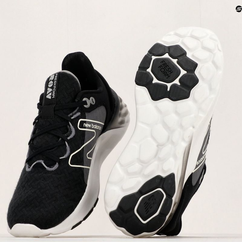 Buty do biegania męskie New Balance Fresh Foam Roav v2 black 16