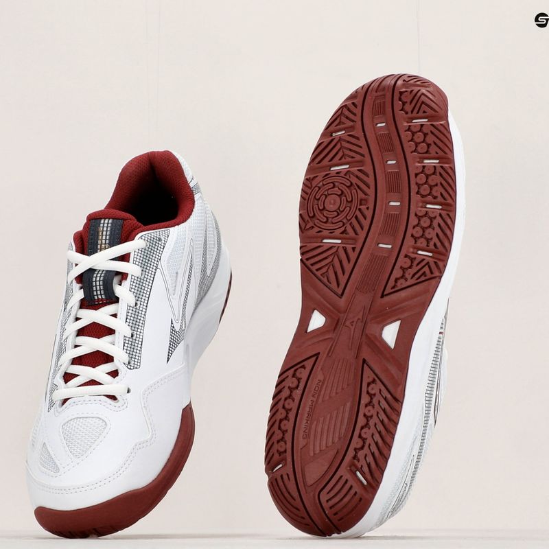 Buty do tenisa damskie Mizuno Break Shot 4 AC white/ cabernet/ papyrus 14