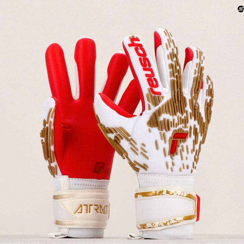 Rękawice bramkarskie Reusch Attrakt Freegel Silver white/gold/fiery red 10