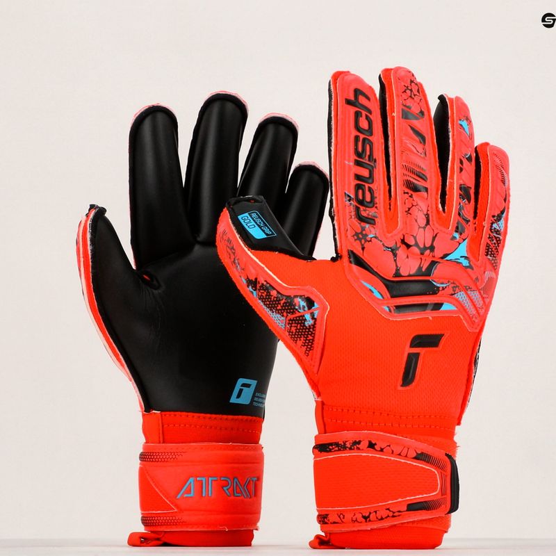 Rękawice bramkarskie Reusch Attrakt Gold Roll Finger bright red/future blue/black 10