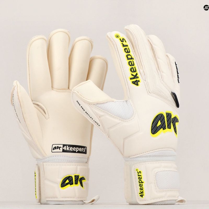 Rękawice bramkarskie dziecięce 4keepers Champ Carbo V RF biały/żółty 11
