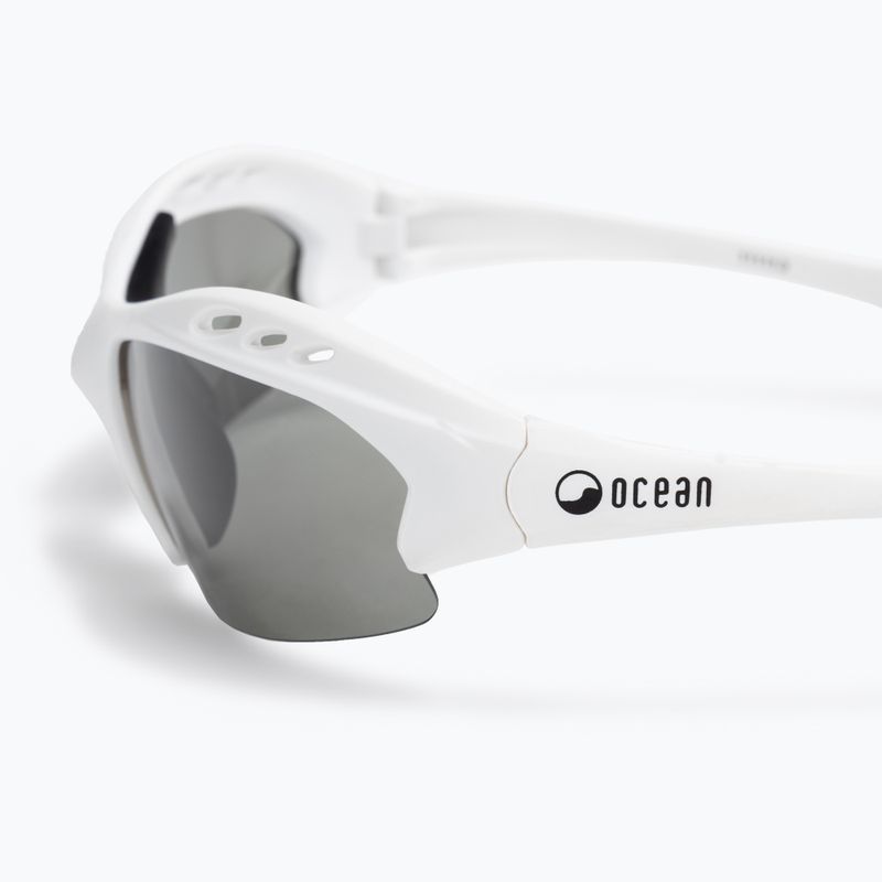 Okulary przeciwsłoneczne Ocean Sunglasses Mauricio shiny white/smoke 4