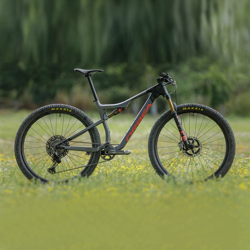 Rower górski Orbea Oiz M-Pro 2022 anthracite/coral 16