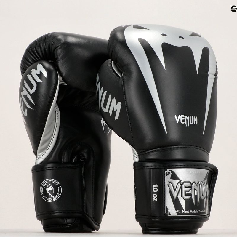 Rękawice bokserskie Venum Giant 3.0 czarno-srebrne 2055-128 11