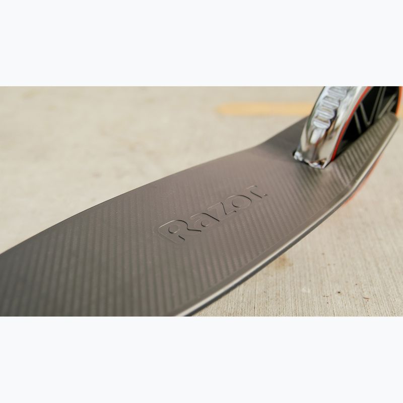Hulajnoga miejska dziecięca Razor Carbon Lux black 16