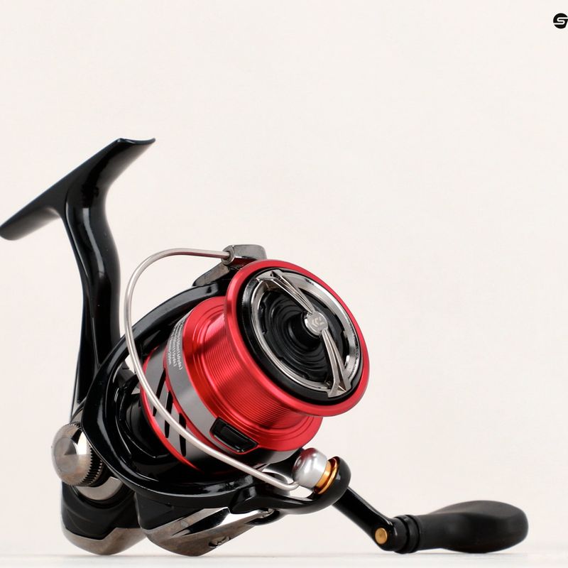 Kołowrotek spławikowy Daiwa Ninja Match czarny/czerwony 5