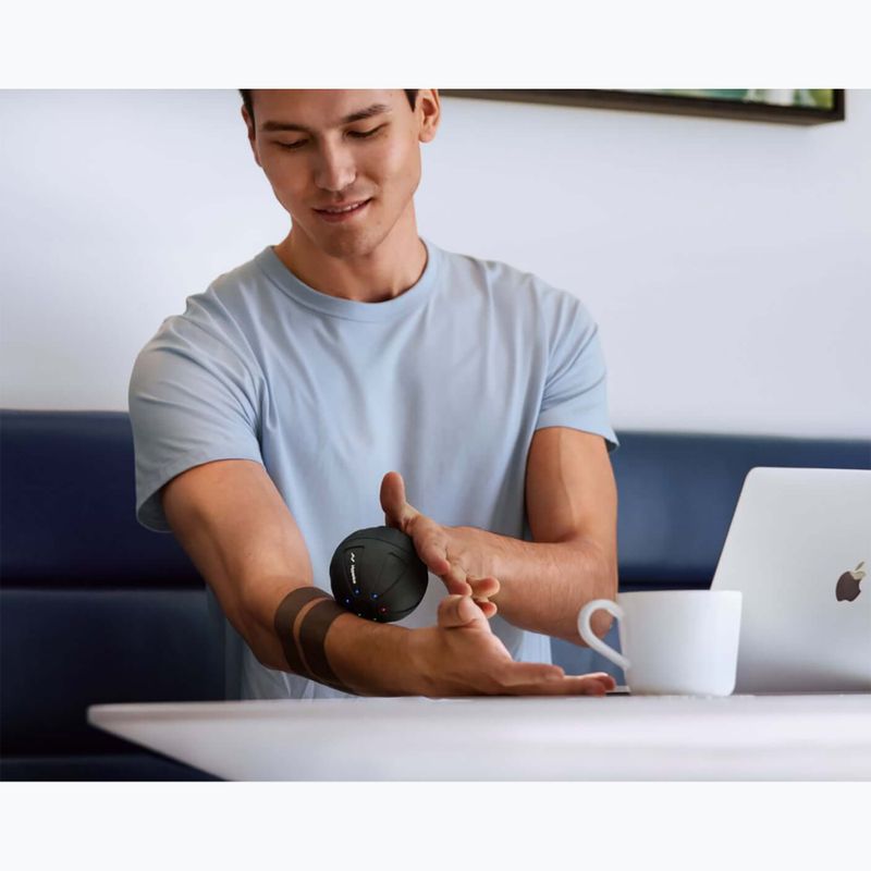 Masażer wibrujący Hyperice Mini Hypersphere black 6