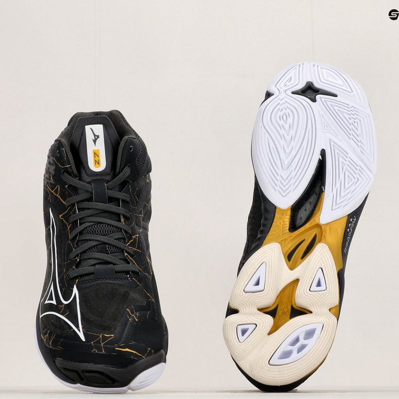 Buty do siatkówki męskie Mizuno Wave Lightning Z7 Mid black oyster/mp gold/irongat 13