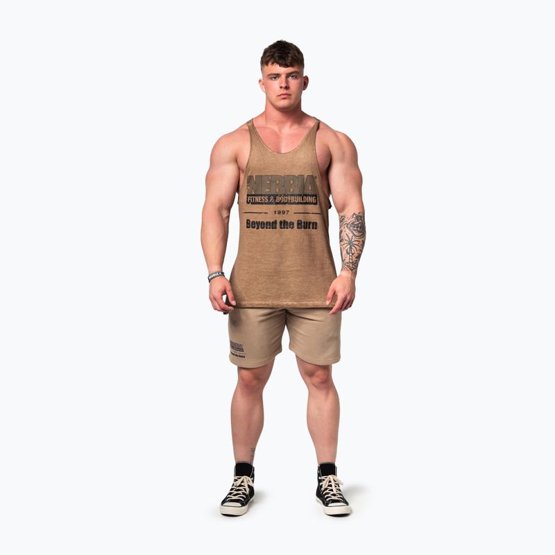 Koszulka treningowa męska NEBBIA Washed-Off Stringer Max Out light brown 2