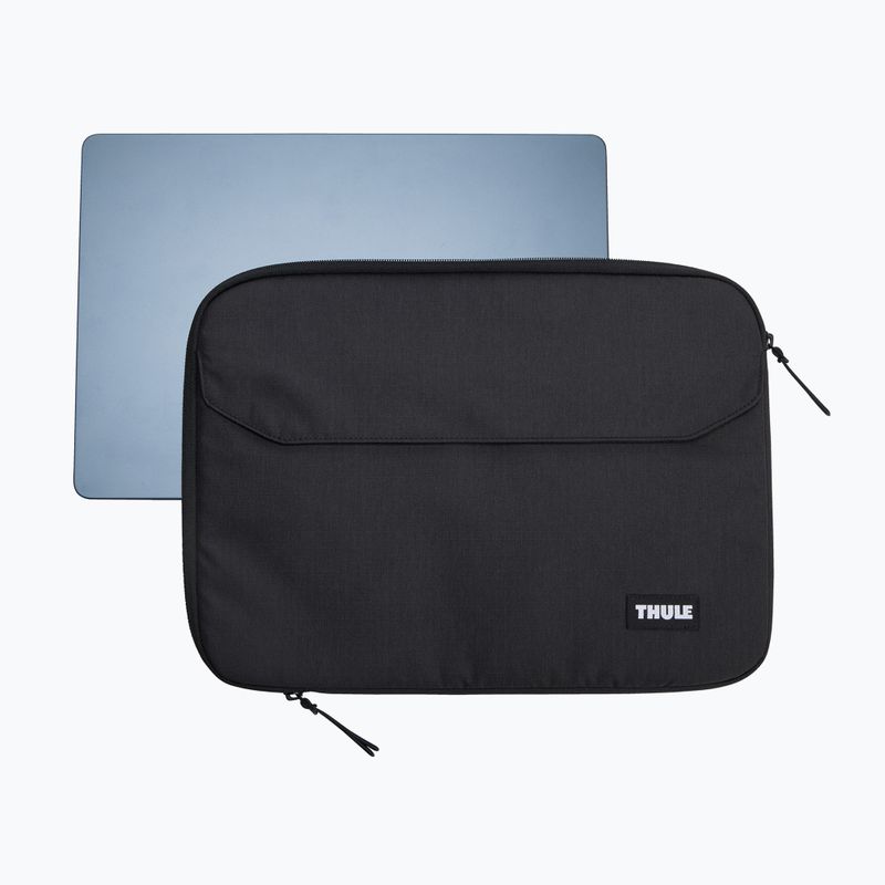 Pokrowiec na MacBook Air 15" Thule Lithos Sleeve black 5