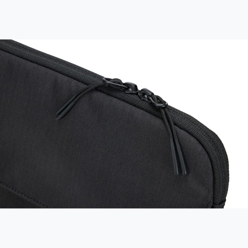 Pokrowiec na MacBook Air 15" Thule Lithos Sleeve black 8