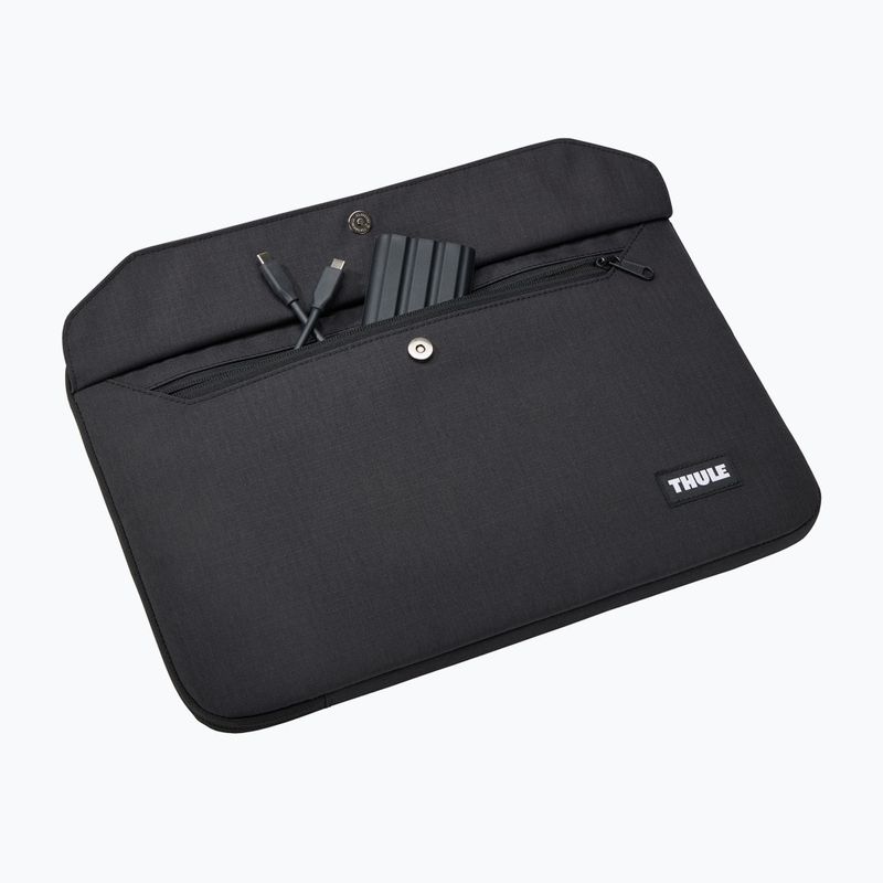 Pokrowiec na MacBook Pro 16" Thule Lithos Sleeve black 4
