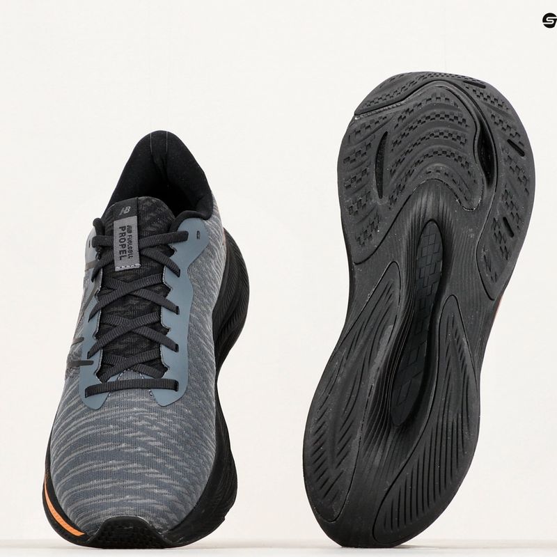 Buty do biegania męskie New Balance FuelCell Propel v4 graphite 19