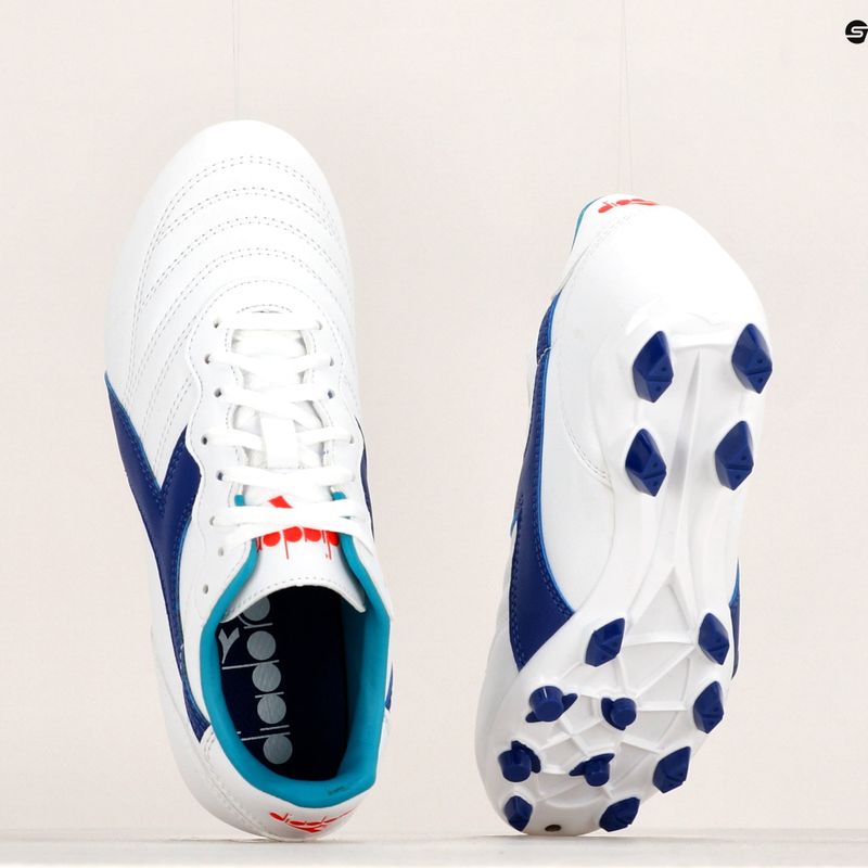 Buty piłkarskie dziecięce Diadora Brasil 2 R LPU JR white/navy 12